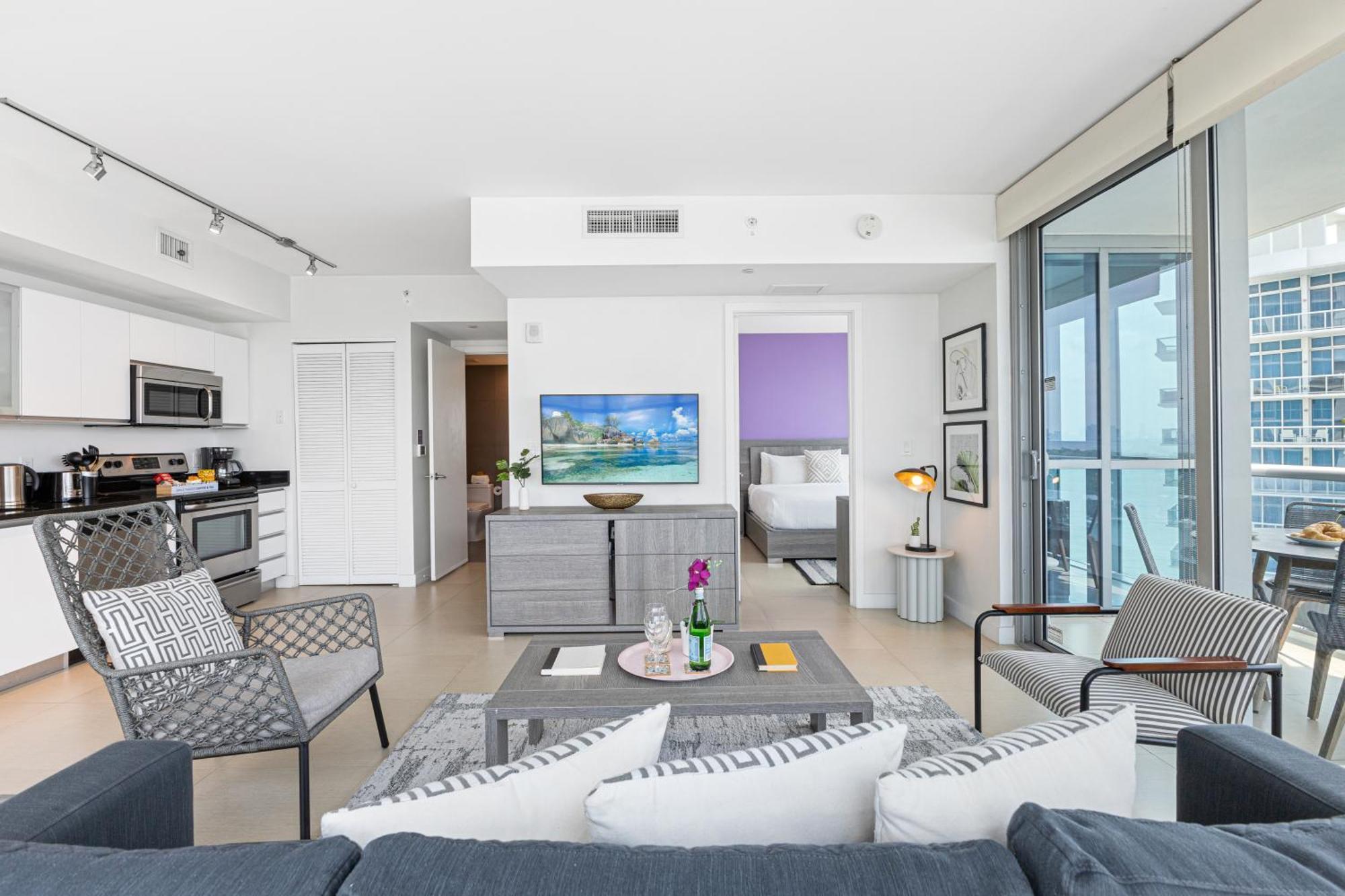 Dharma Home Suites Miami Beach At Monte Carlo 外观 照片