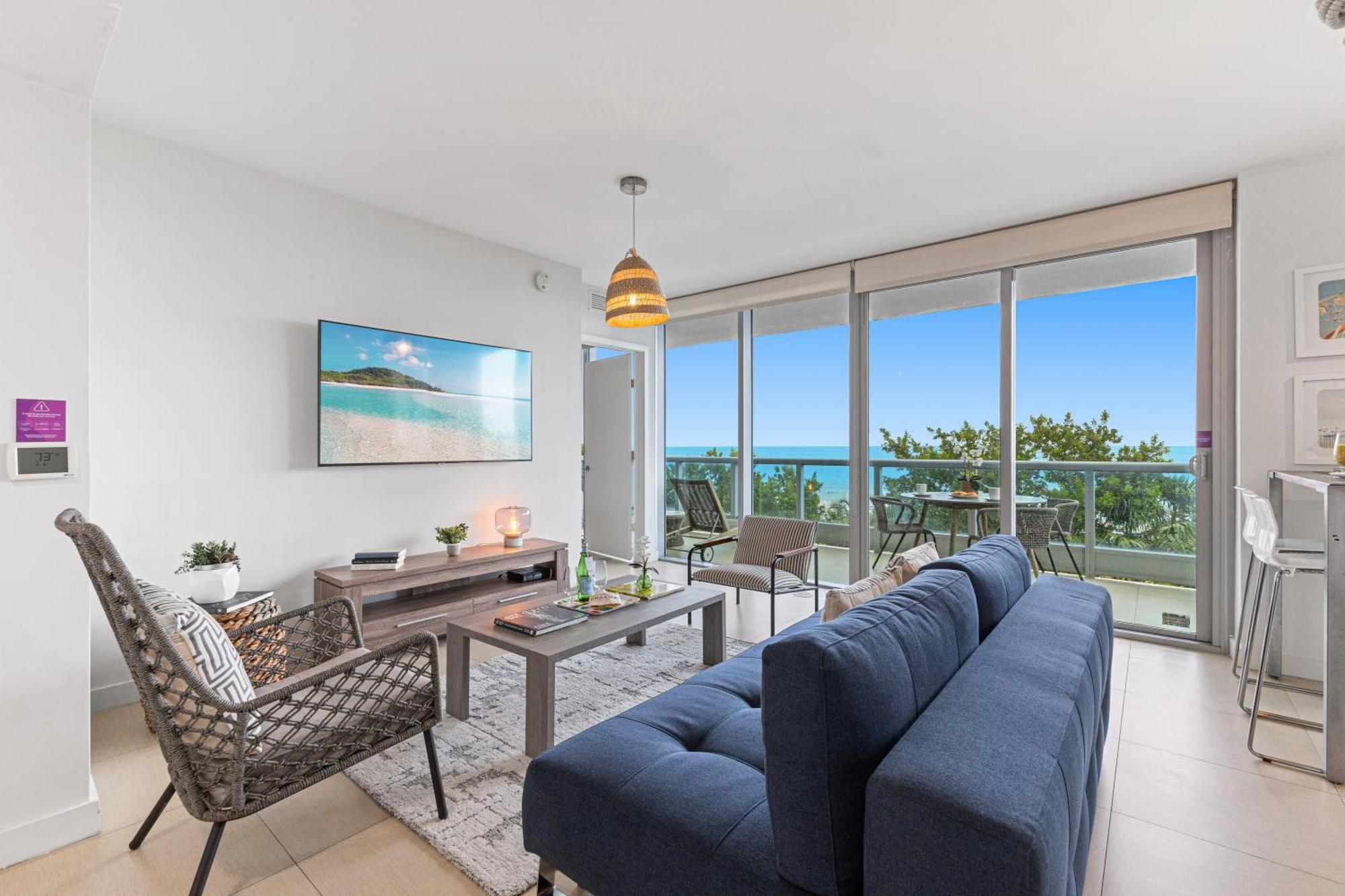 Dharma Home Suites Miami Beach At Monte Carlo 外观 照片
