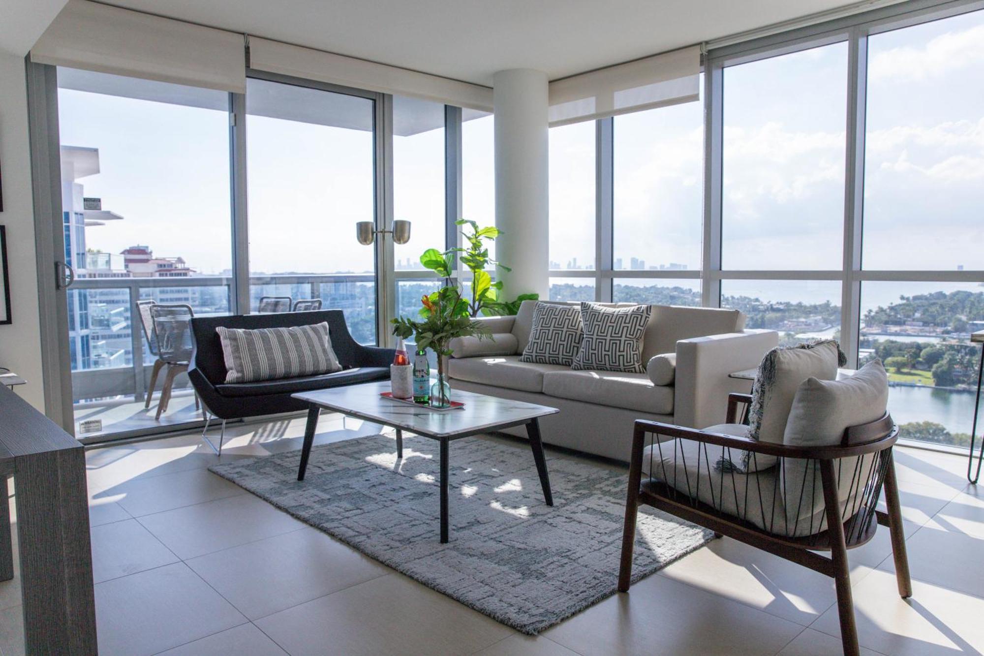 Dharma Home Suites Miami Beach At Monte Carlo 外观 照片